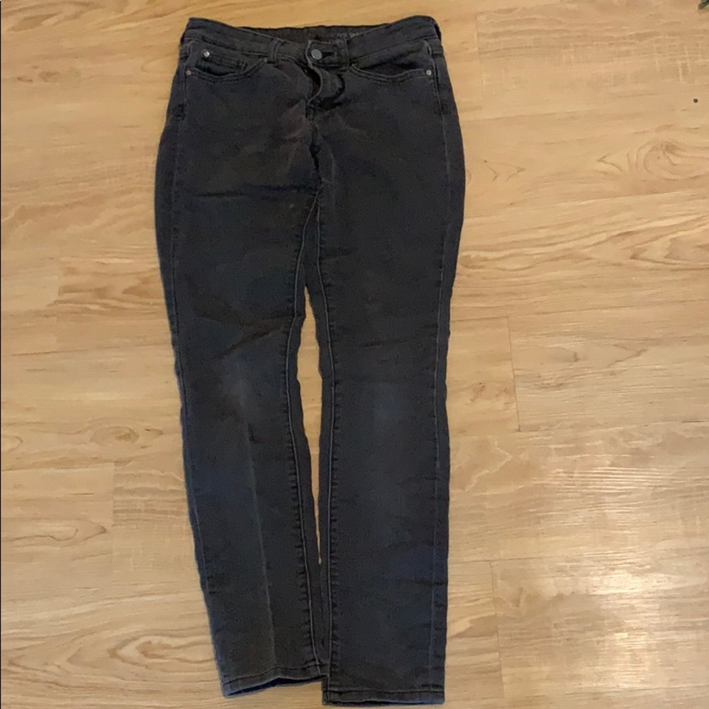 Grey jeans